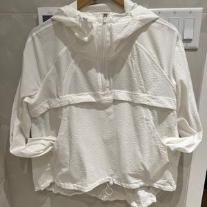 Lululemon light anorak jacket
